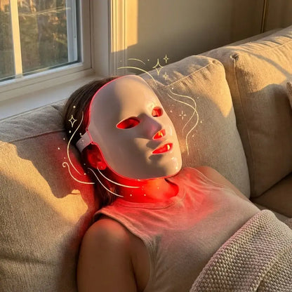 LumiSkin 7X™ Máscara LED Facial | Rejuvenece y mejora la piel desde casa